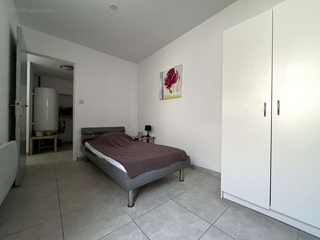 Appartement à NERIS-LES-BAINS