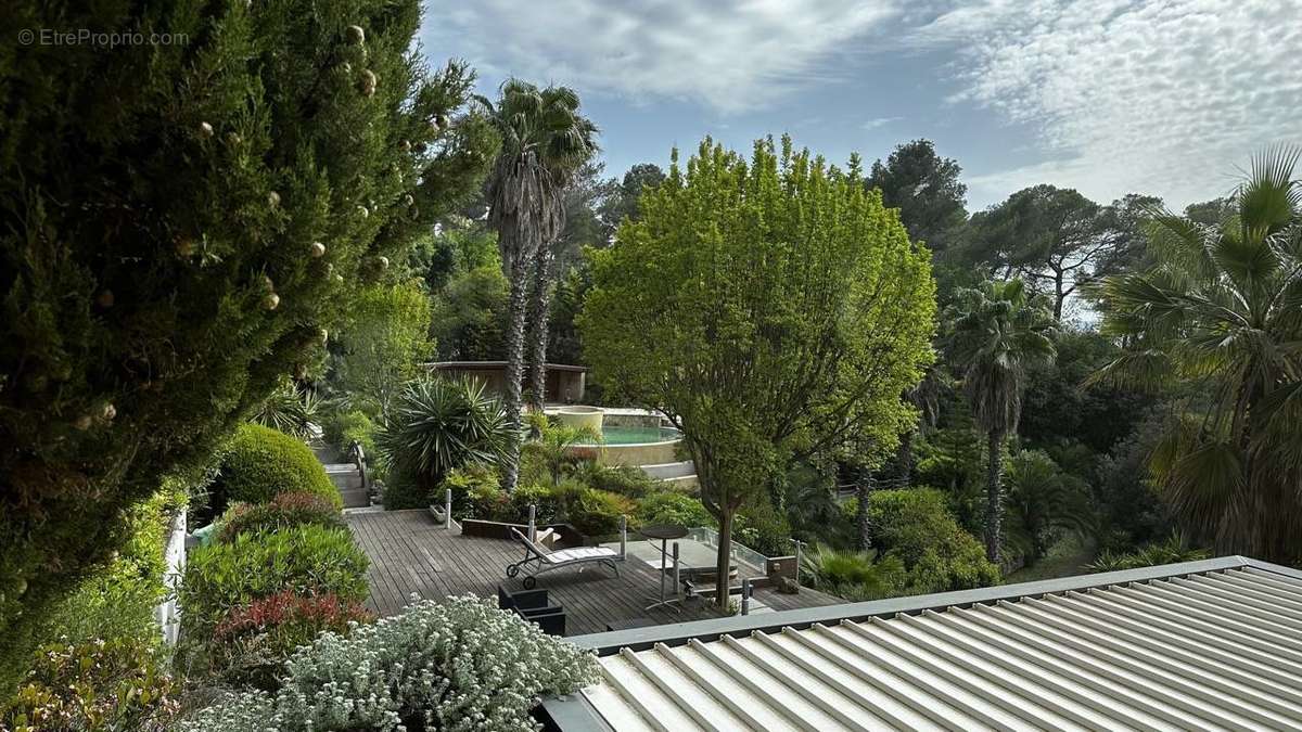 Maison à MOUGINS