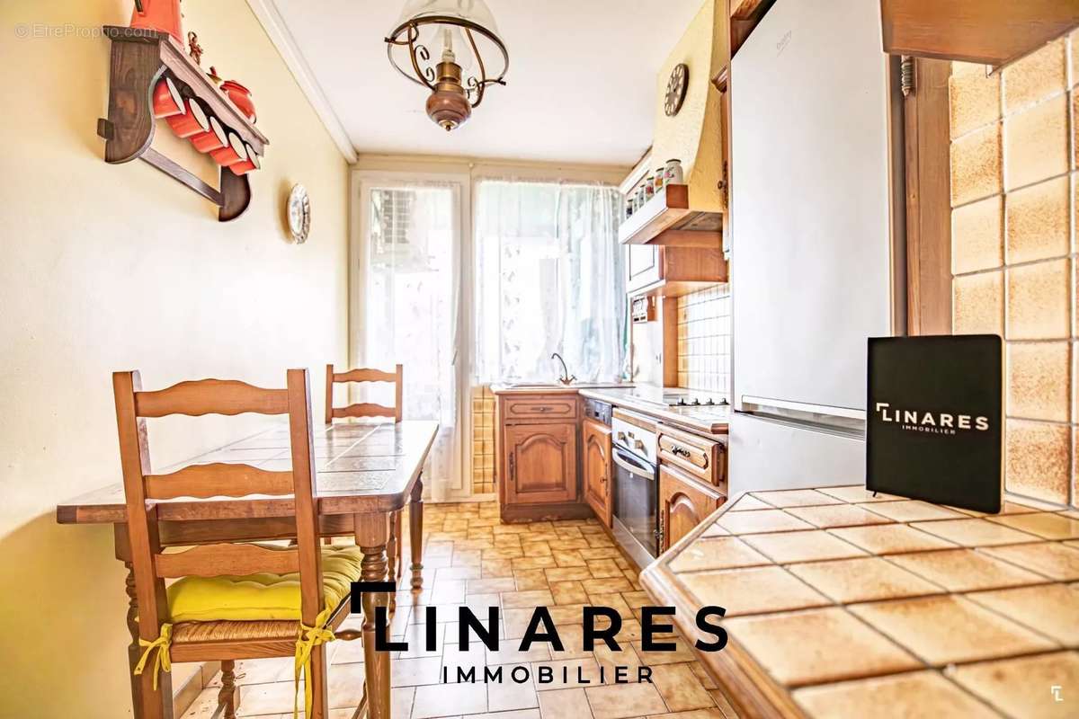 Appartement à MARSEILLE-12E