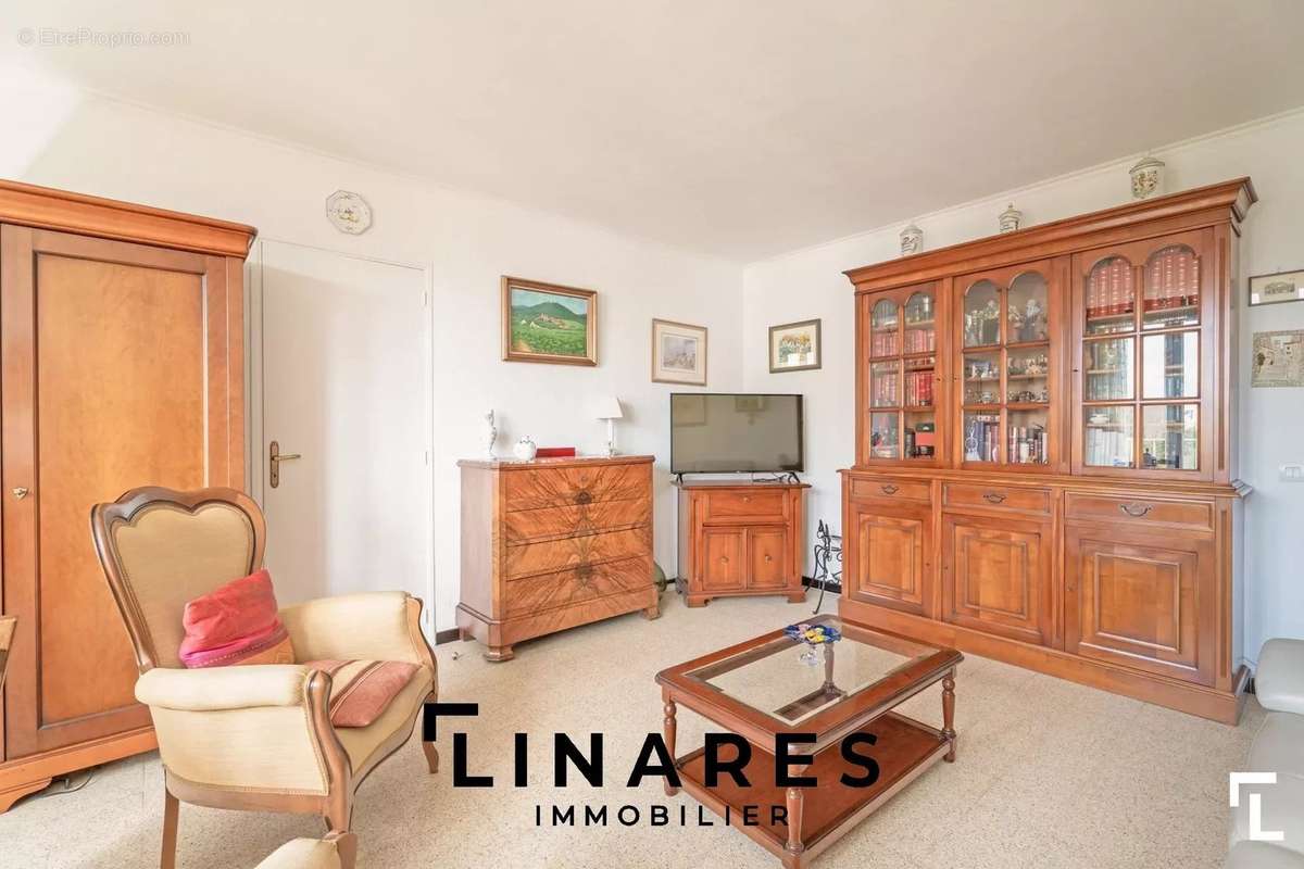 Appartement à MARSEILLE-12E