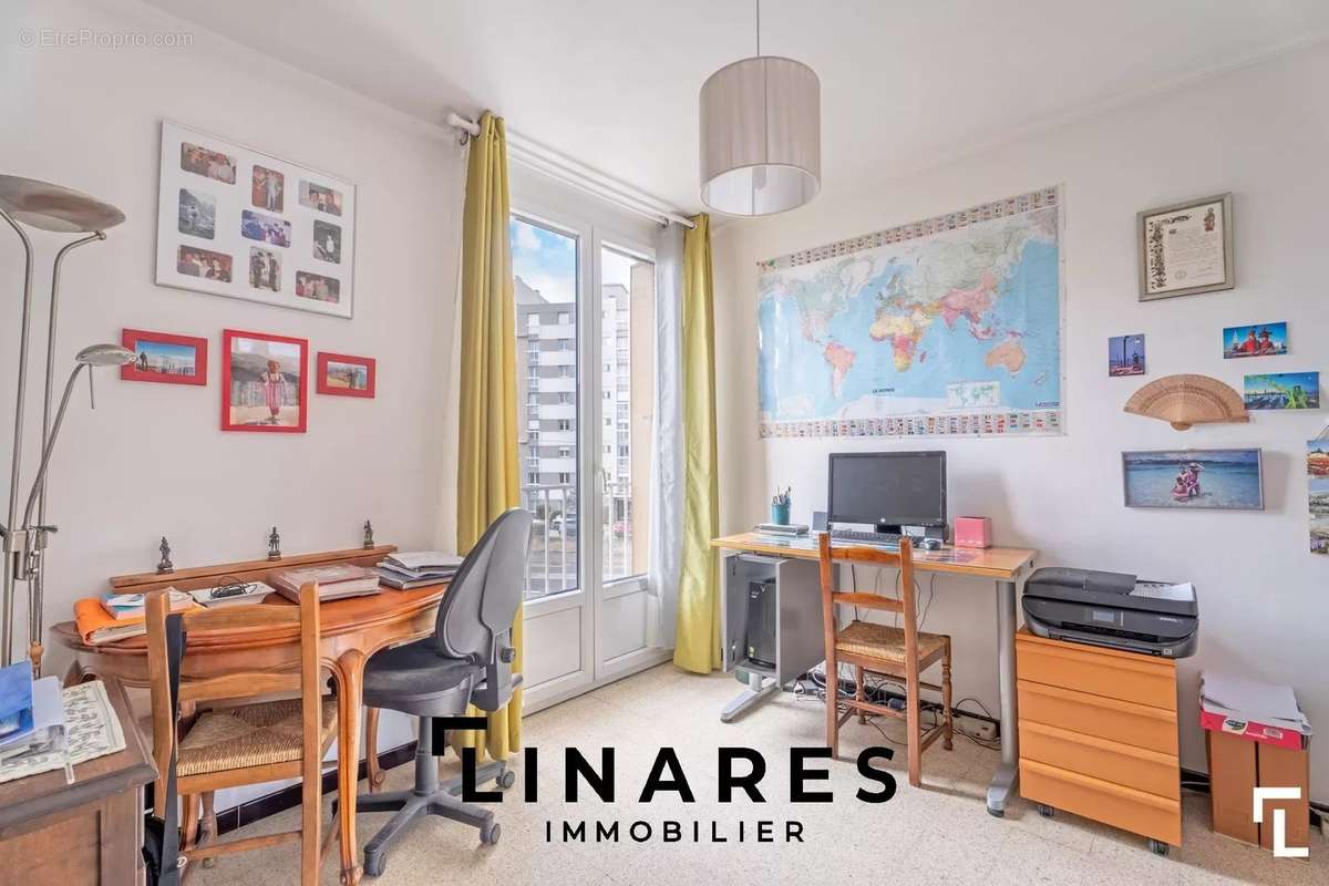 Appartement à MARSEILLE-12E