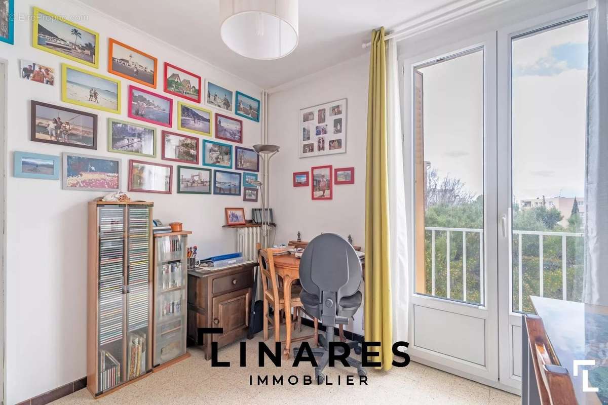 Appartement à MARSEILLE-12E