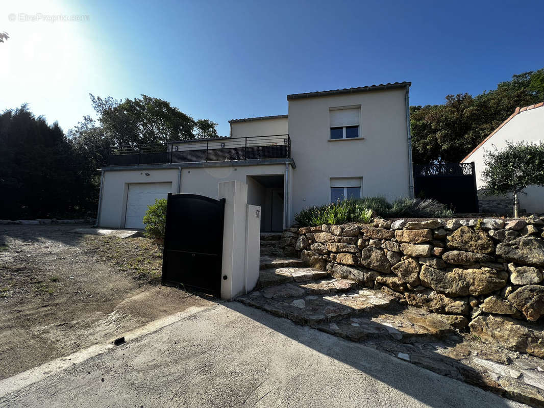 Maison à CLERMONT-L&#039;HERAULT