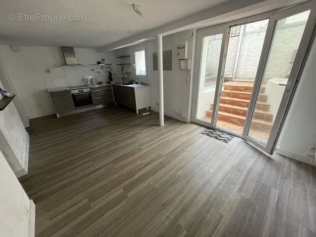 Appartement à MAISONS-ALFORT