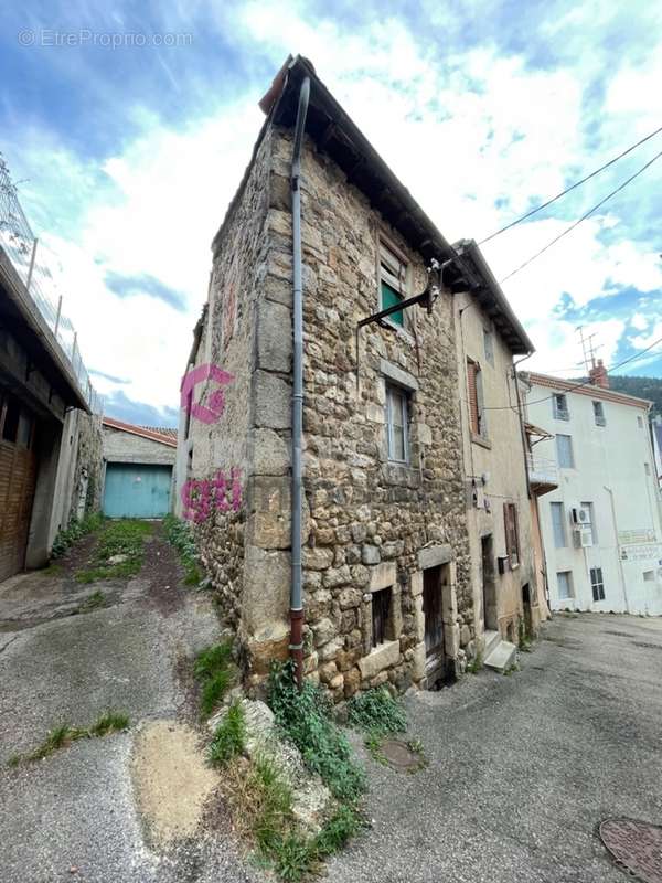 Maison à BOURG-ARGENTAL