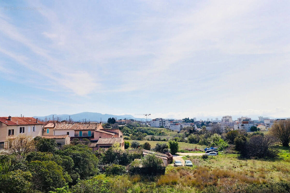 Appartement à MARSEILLE-14E