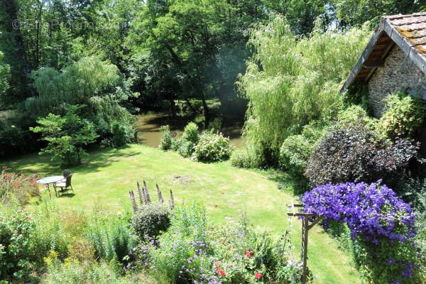 Gardens - Maison à SAINT-MAURICE-DES-LIONS