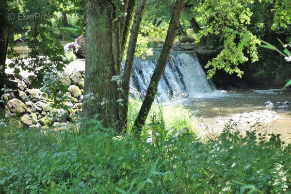 Water fall - Maison à SAINT-MAURICE-DES-LIONS