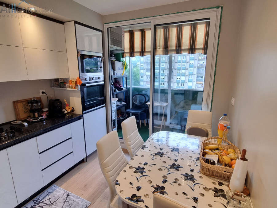 Appartement à COGNIN