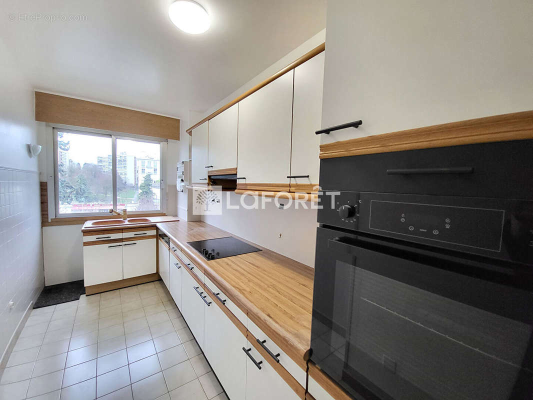 Appartement à RUEIL-MALMAISON