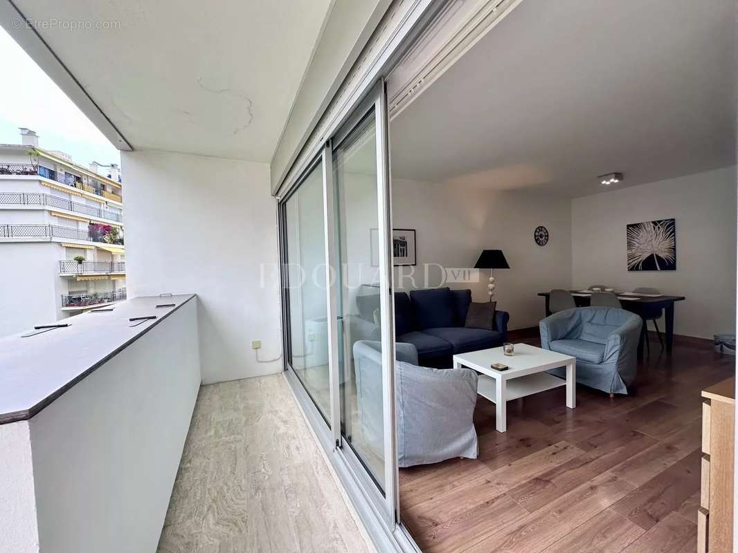 Appartement à MENTON