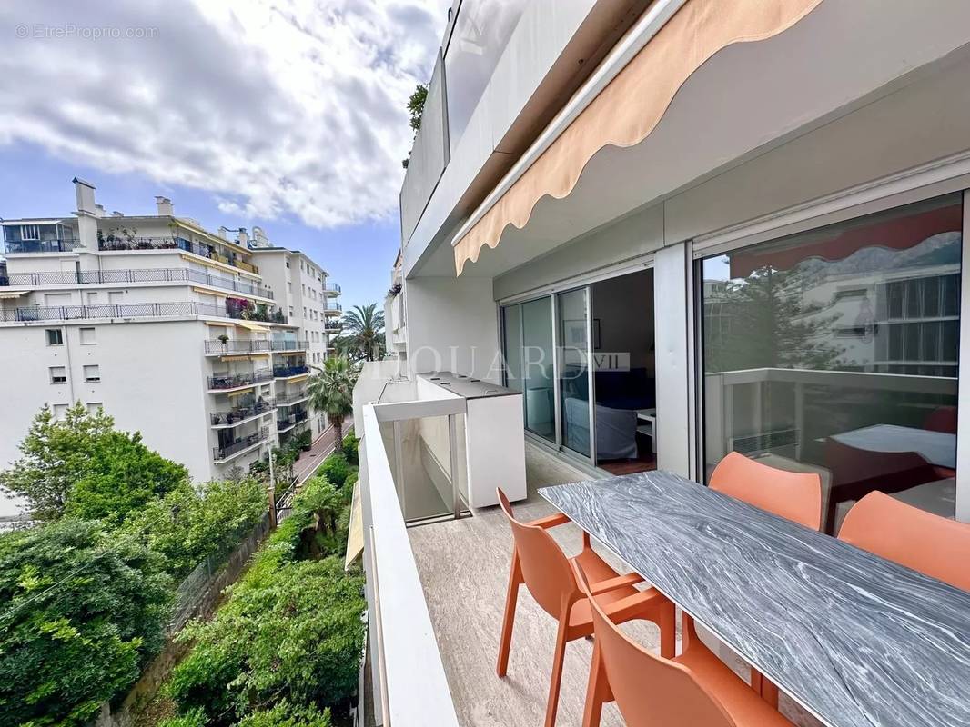 Appartement à MENTON