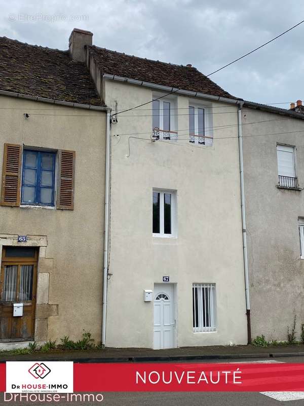 Maison à AVALLON