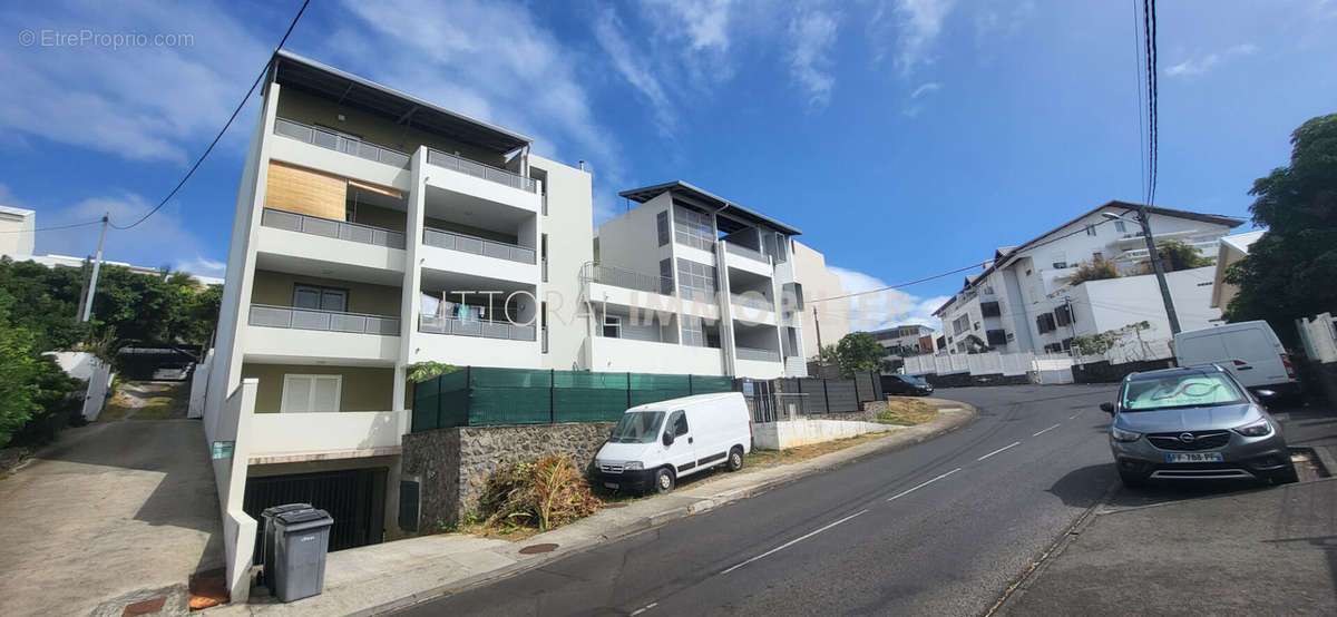 Appartement à SAINT-DENIS