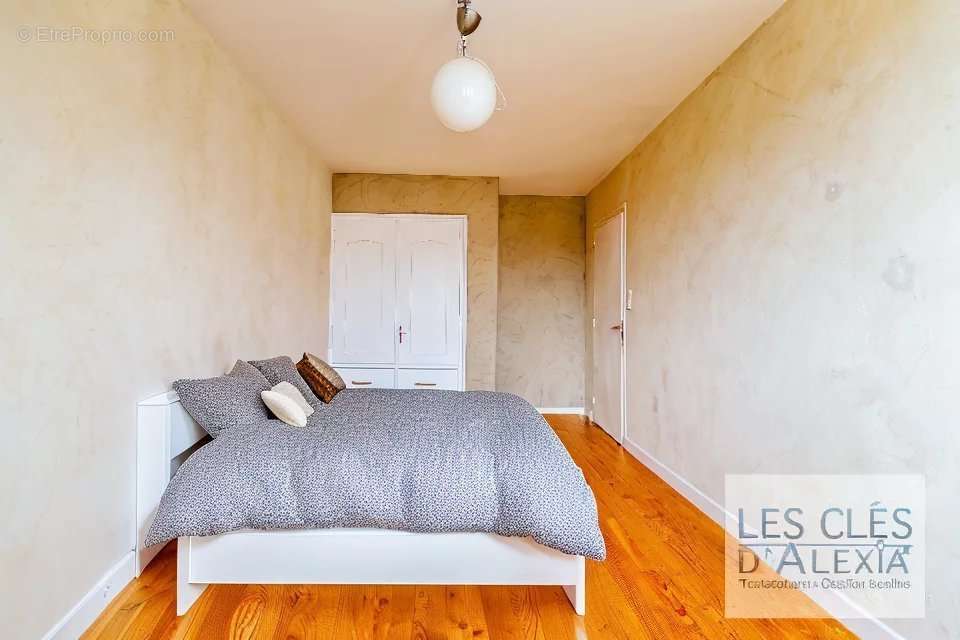 Appartement à LYON-8E