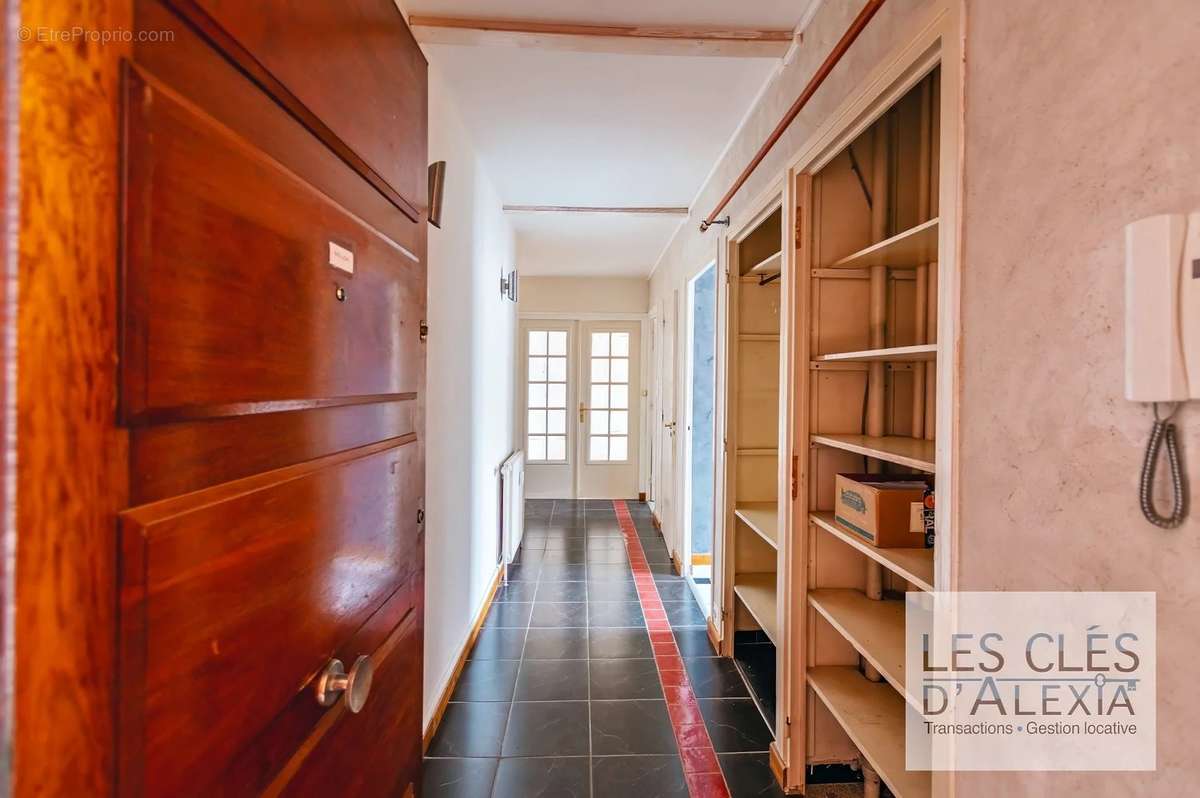 Appartement à LYON-8E