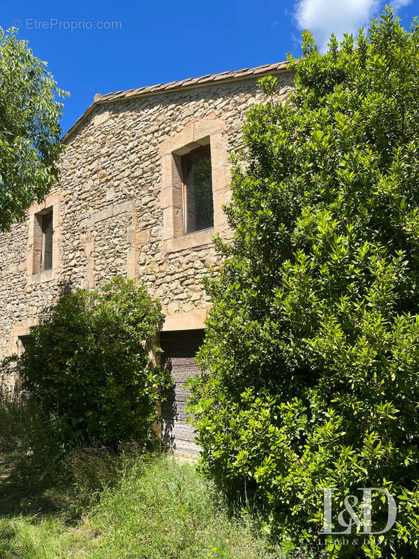 Maison à GORDES