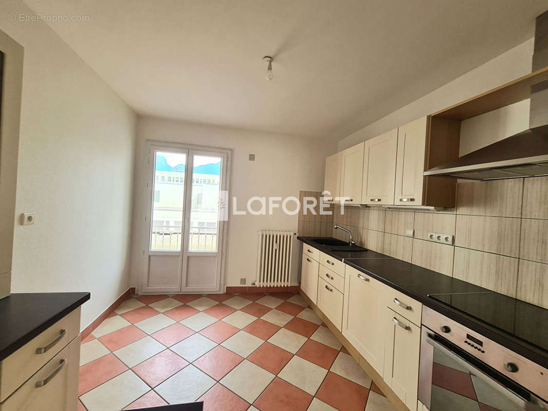 Appartement à GRENOBLE