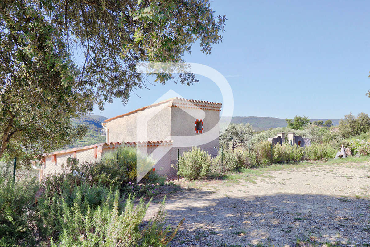 Maison à ESPARRON-DE-VERDON