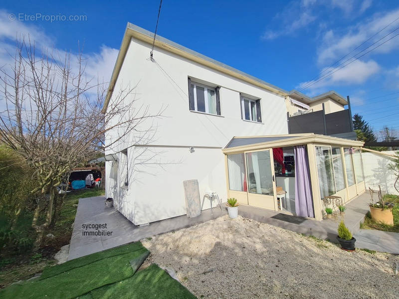 Maison à ROSNY-SOUS-BOIS