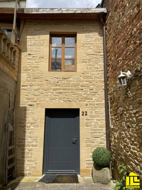 Appartement à CHARLEVILLE-MEZIERES