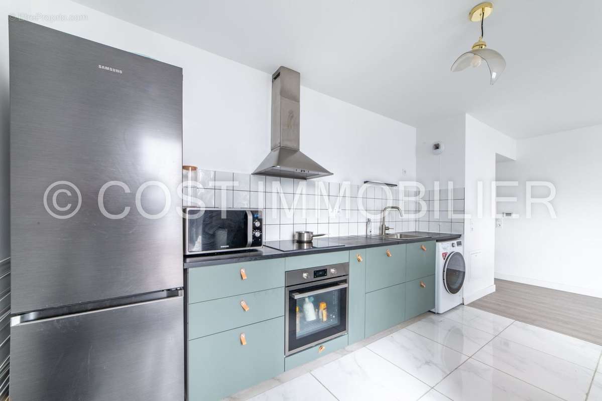 Appartement à ASNIERES-SUR-SEINE