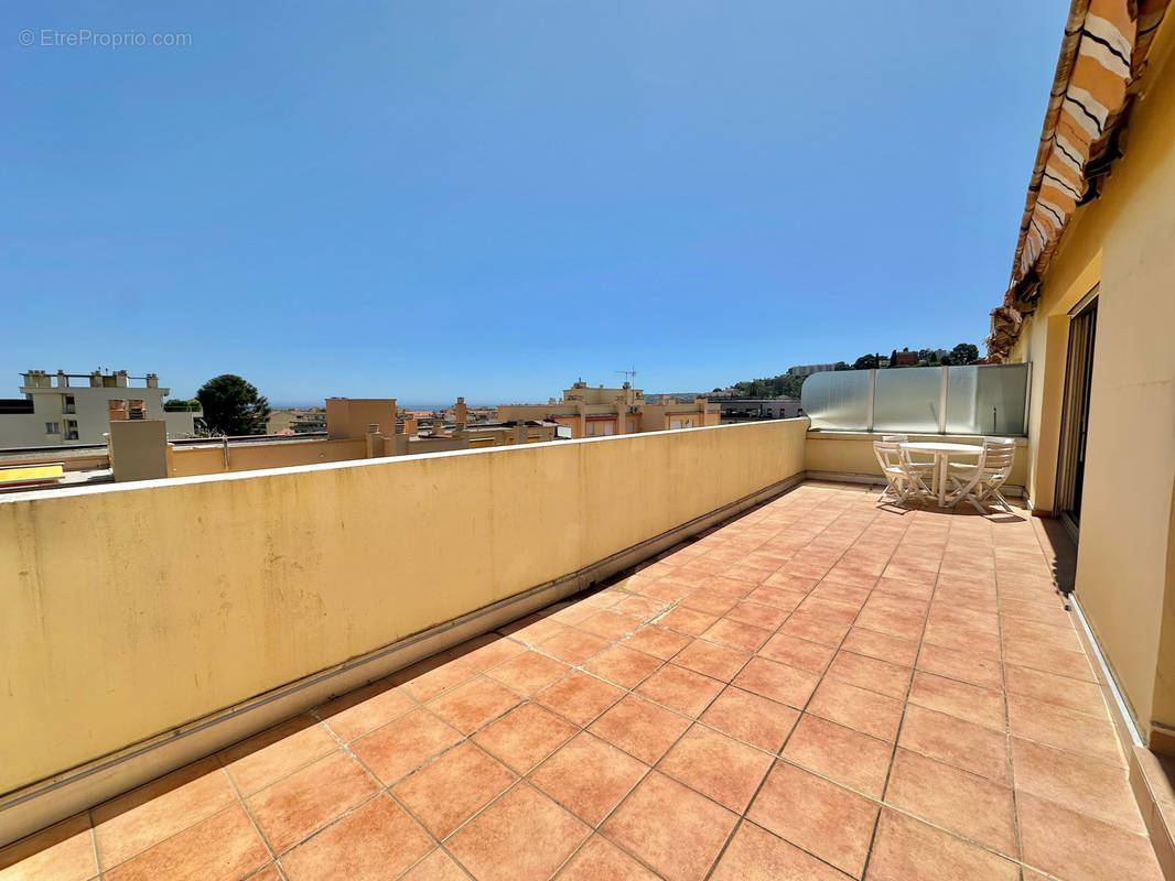 Appartement à MENTON