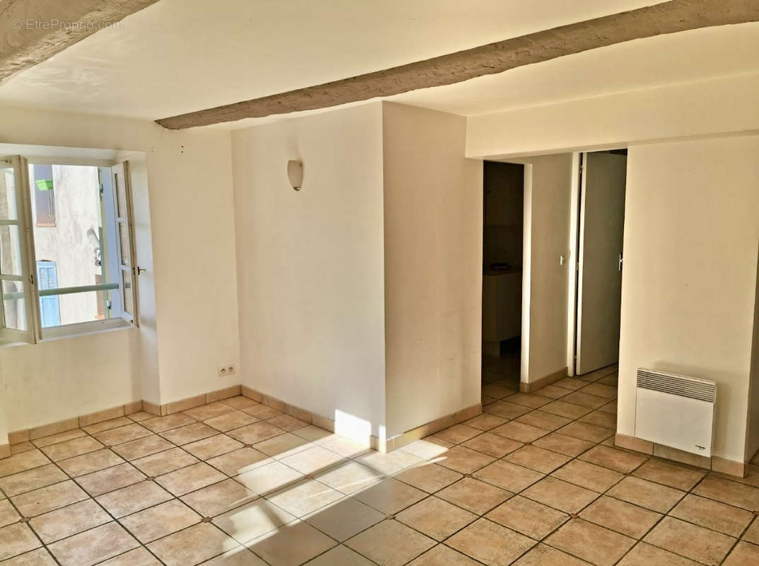 Appartement à MONTAUROUX