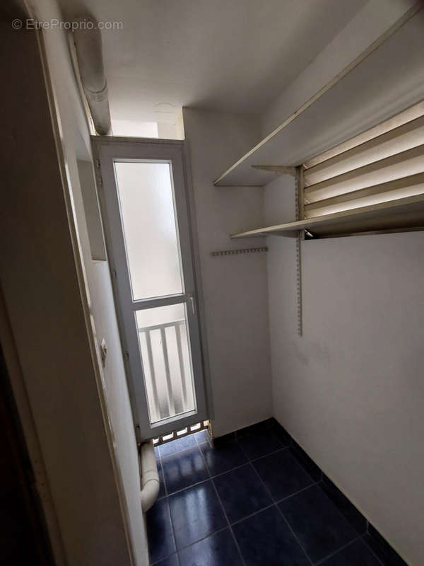 Appartement à SAINT-DENIS