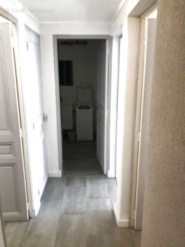 Appartement à MARSEILLE-5E