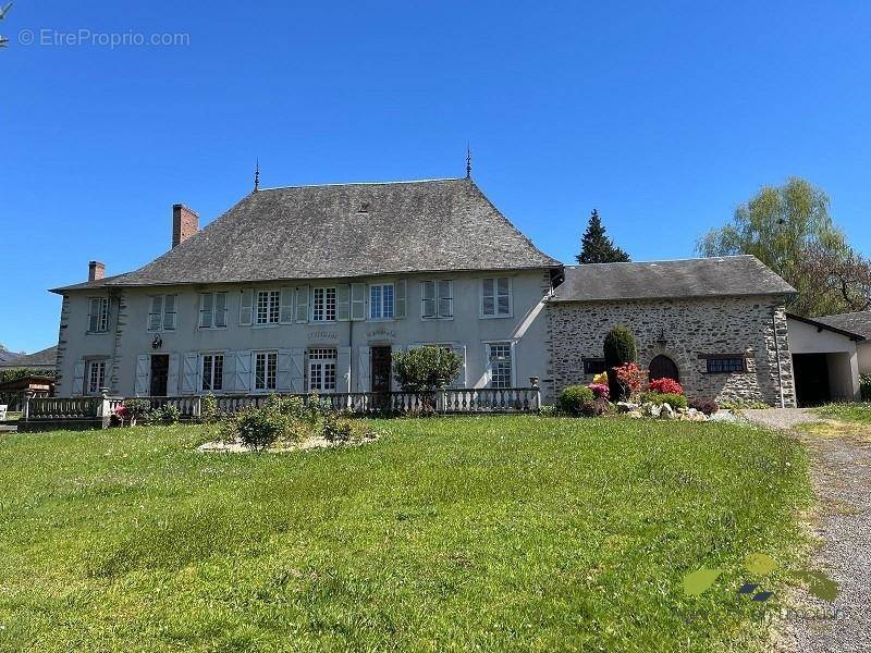 Maison à LA CROISILLE-SUR-BRIANCE