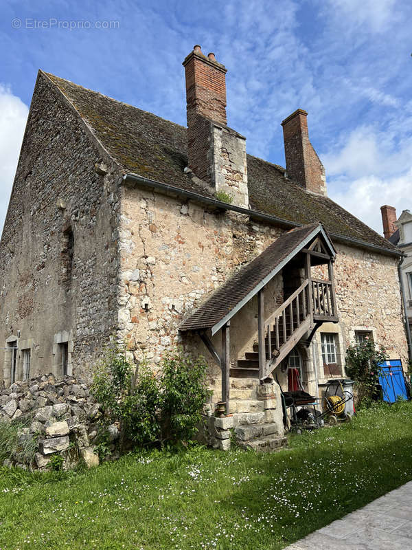 Maison à SAINT-BENOIT-SUR-LOIRE