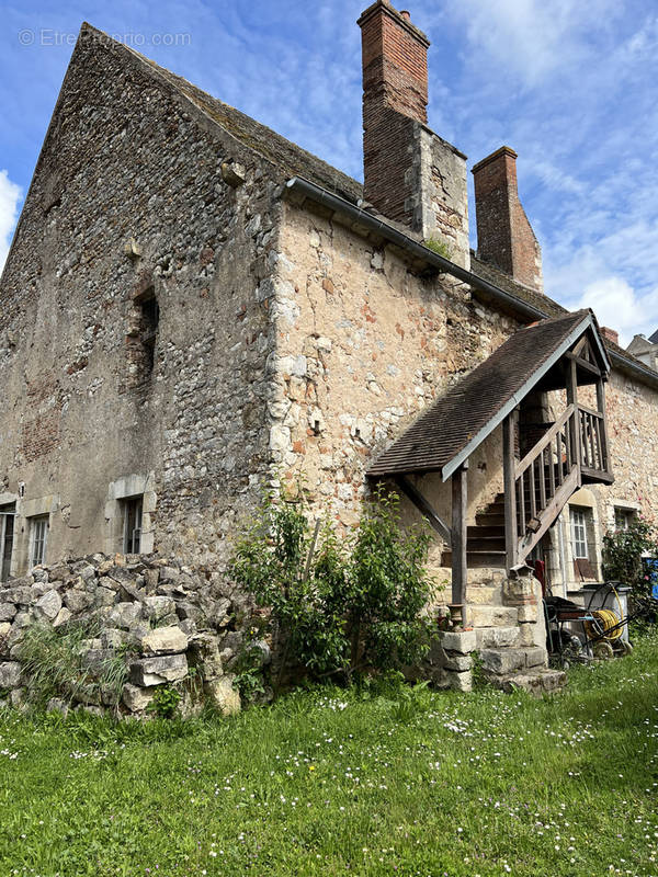 Maison à SAINT-BENOIT-SUR-LOIRE