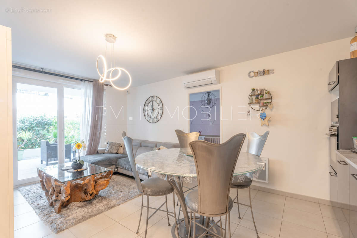 Appartement à MARSEILLE-12E