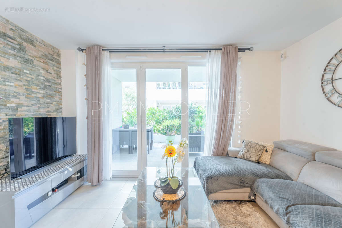 Appartement à MARSEILLE-12E