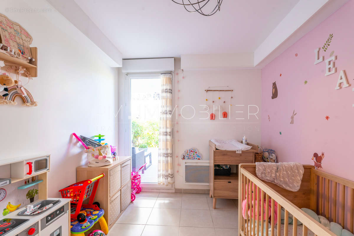 Appartement à MARSEILLE-12E