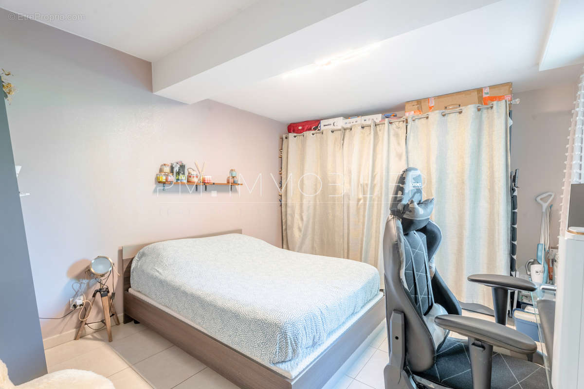 Appartement à MARSEILLE-12E