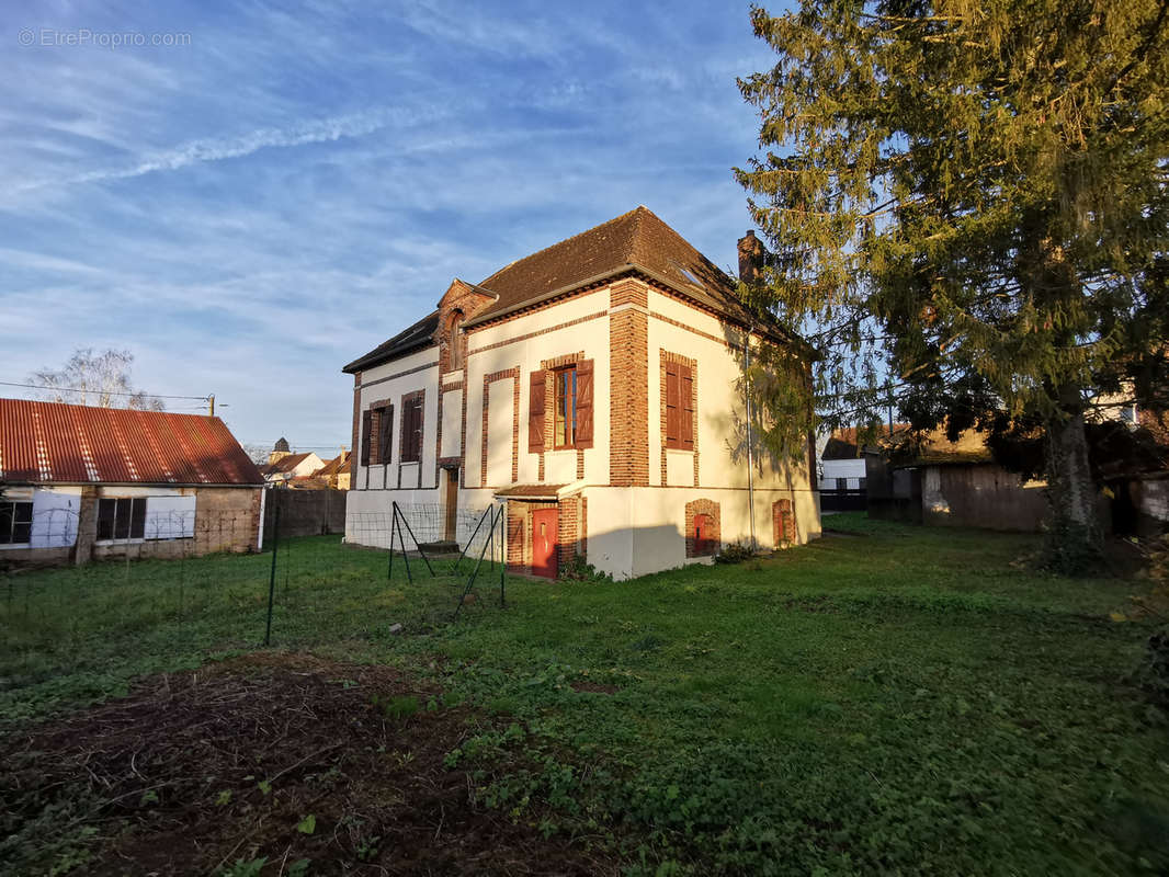 Maison à SAINT-CLEMENT