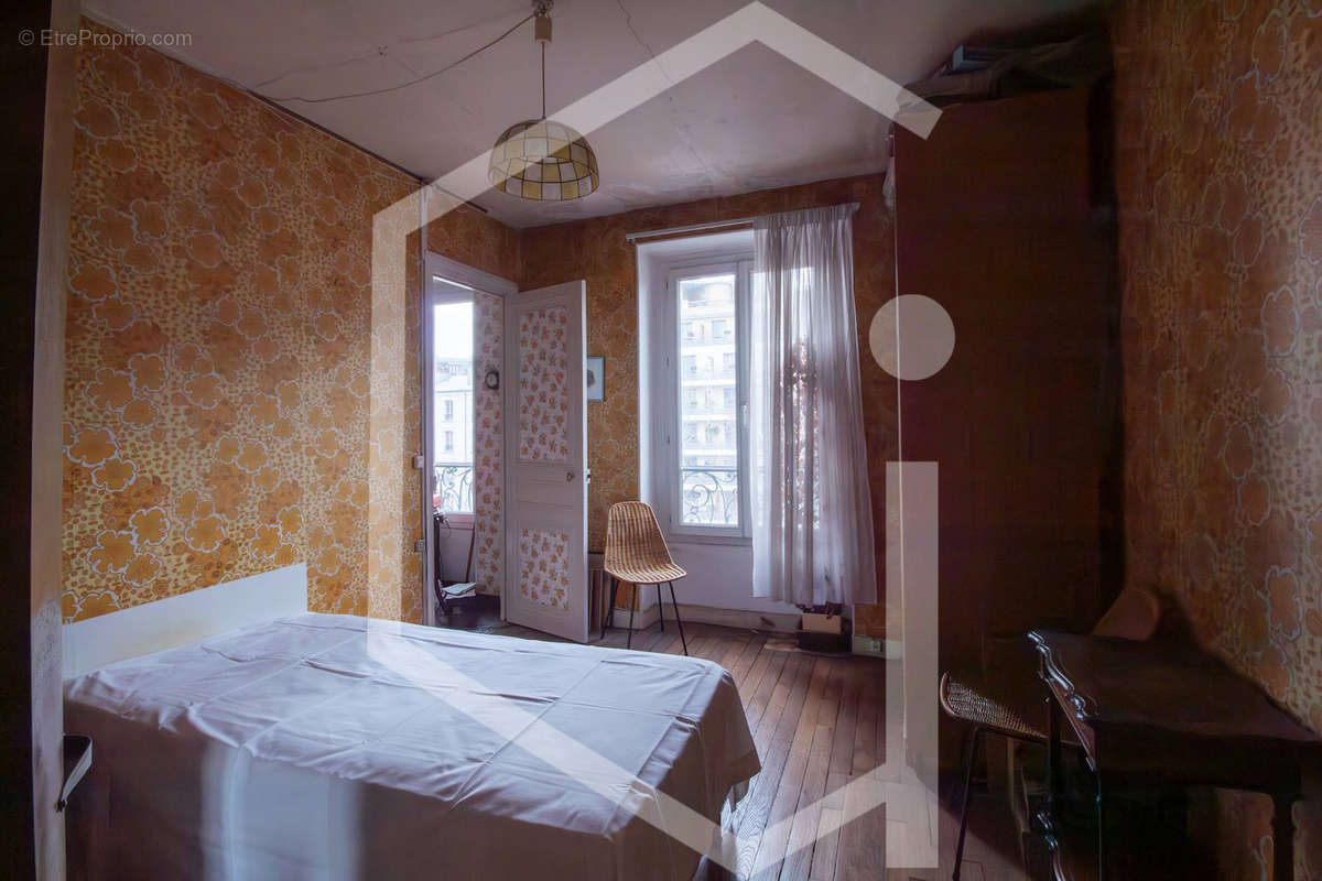 Appartement à PARIS-12E