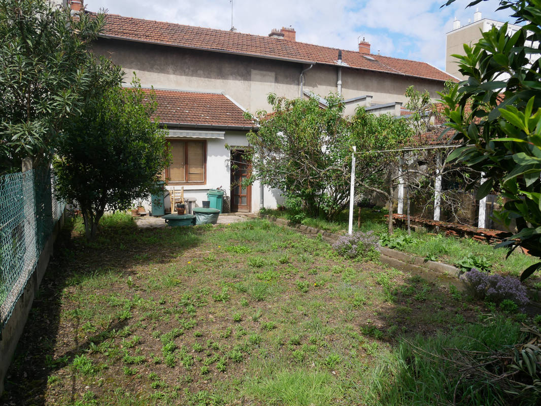 Maison à SAINT-FONS