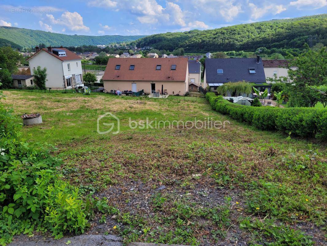 Terrain à BOGNY-SUR-MEUSE