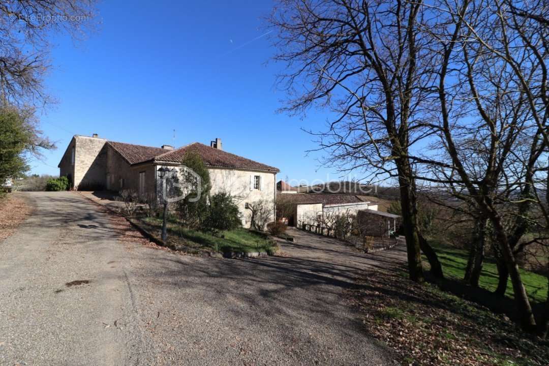 Maison à LEBOULIN