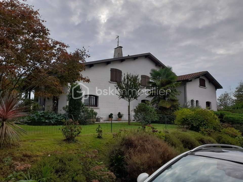 Maison à SAINT-LON-LES-MINES