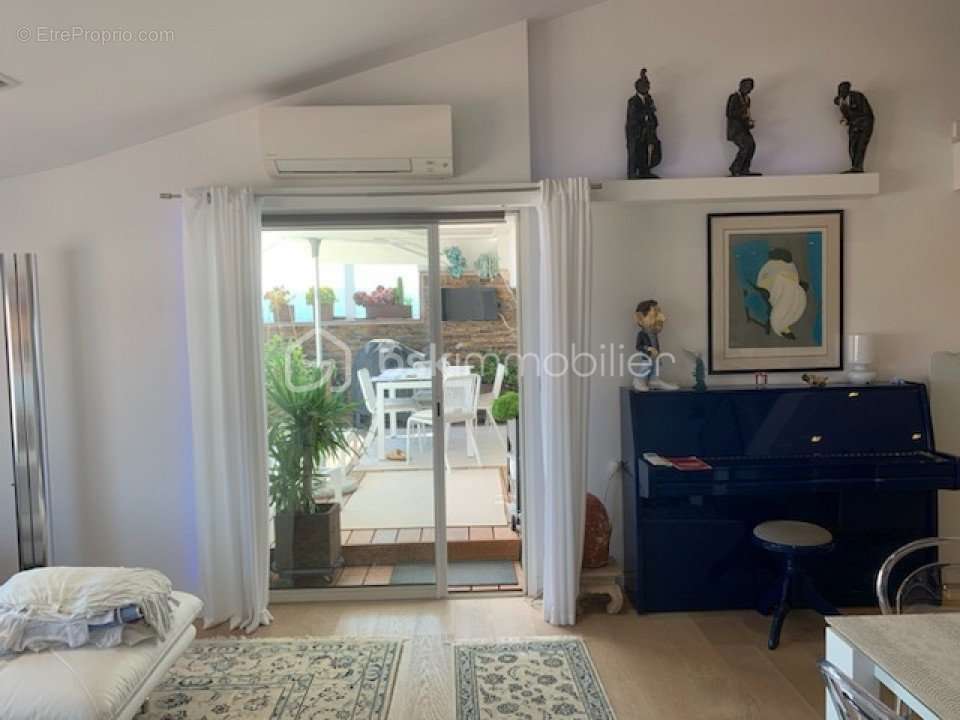 Appartement à FREJUS