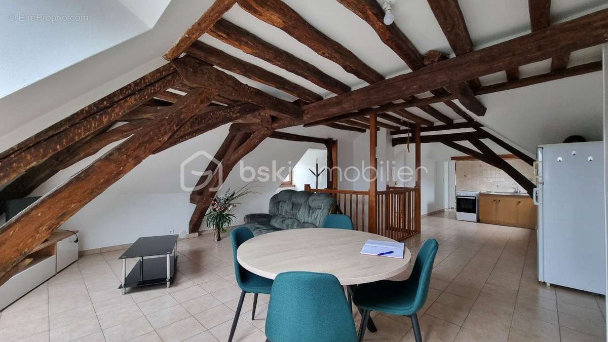 Appartement à AILLANT-SUR-THOLON