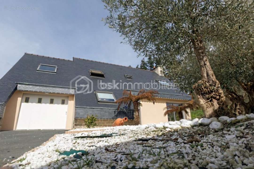 Maison à GUINGAMP