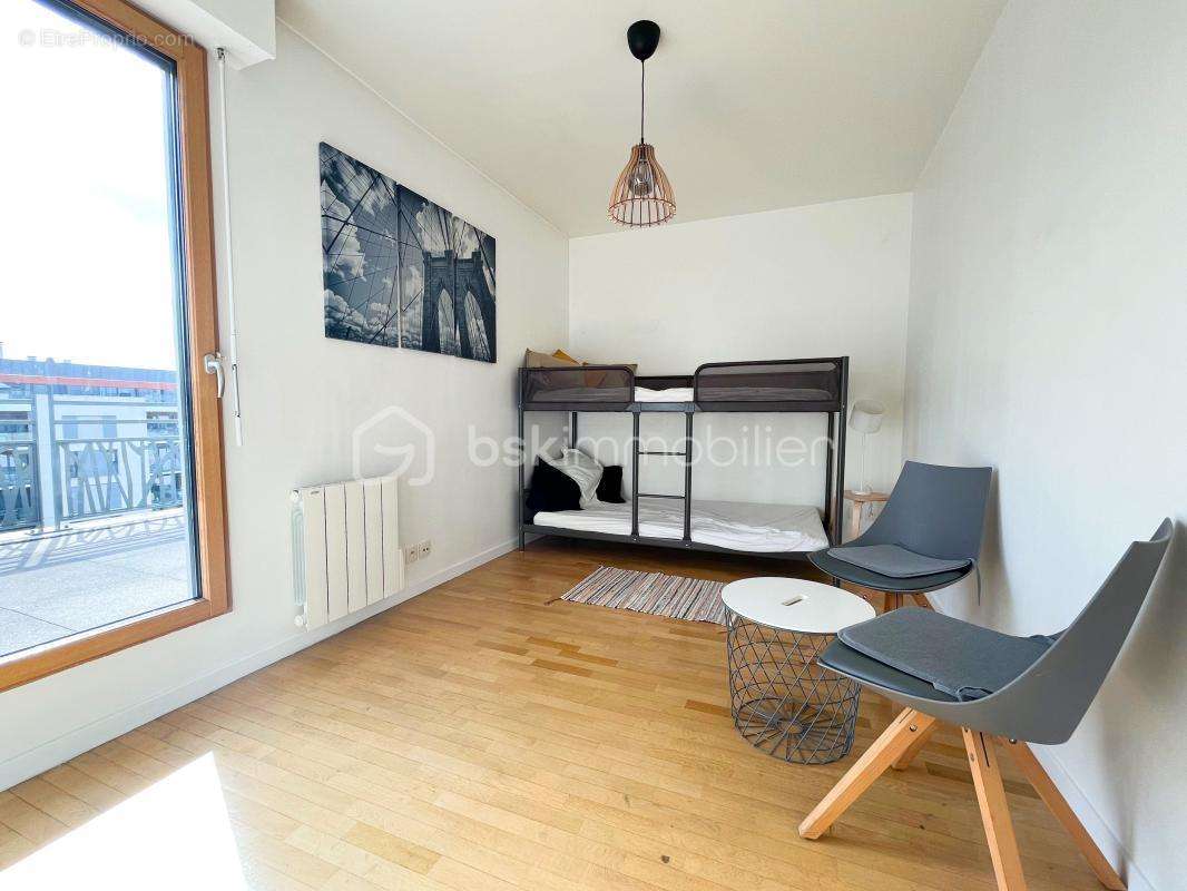 Appartement à COLOMBES