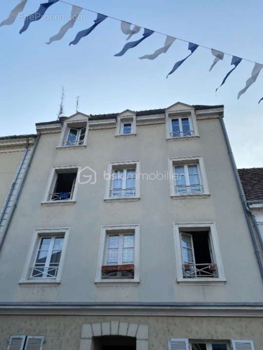 Appartement à NOGENT-LE-ROI