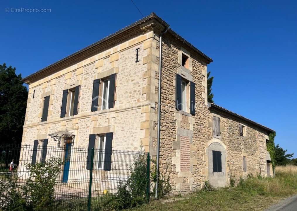 Maison à MONGAUZY