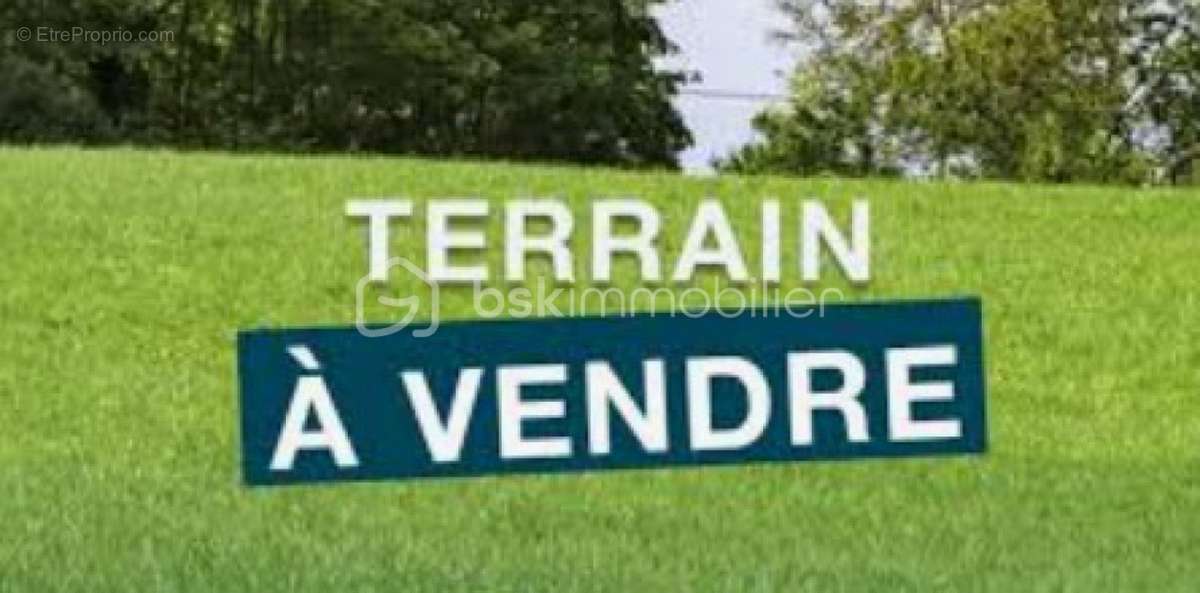 Terrain à PLUMELEC